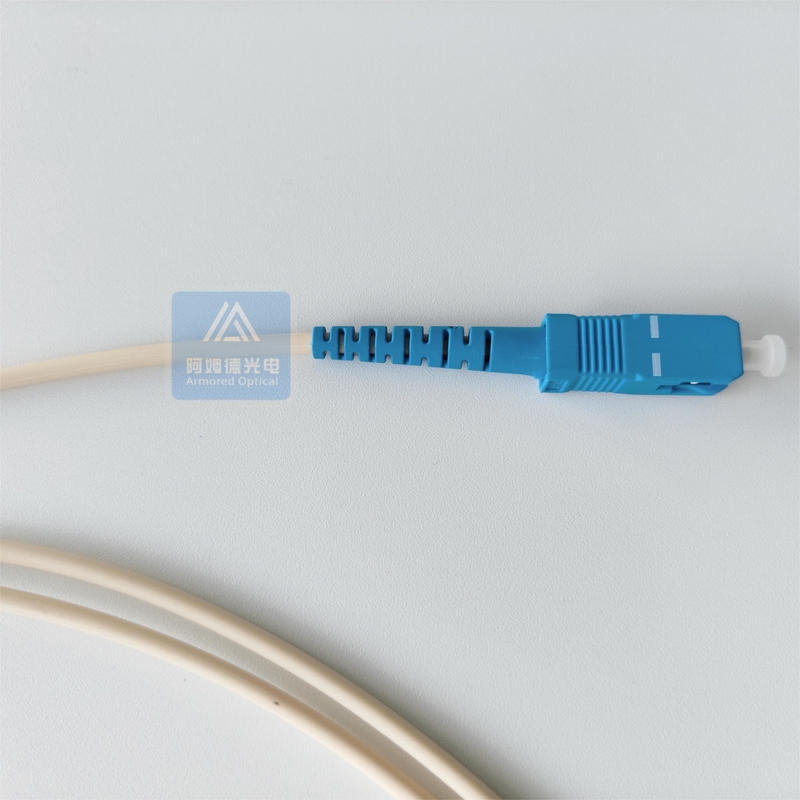 Armored Fibre Optic Pigtails SC UPC 3.0mm Ivory Lszh Fibre Optic Cable Flame Resistant